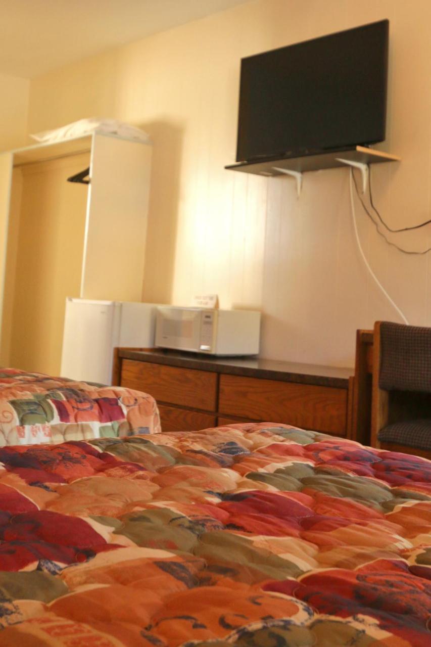 Sunset Motel Creston Extérieur photo
