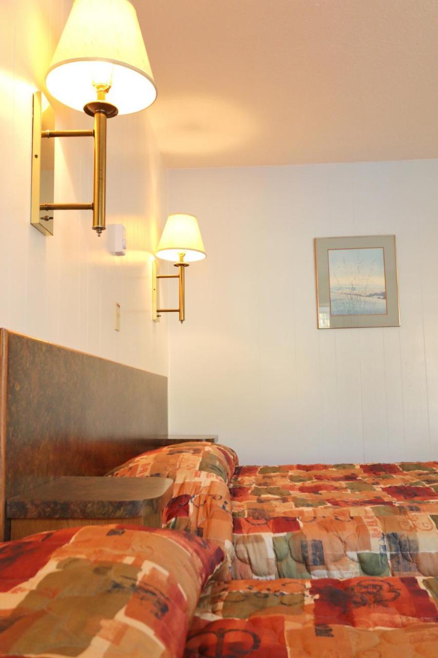 Sunset Motel Creston Extérieur photo